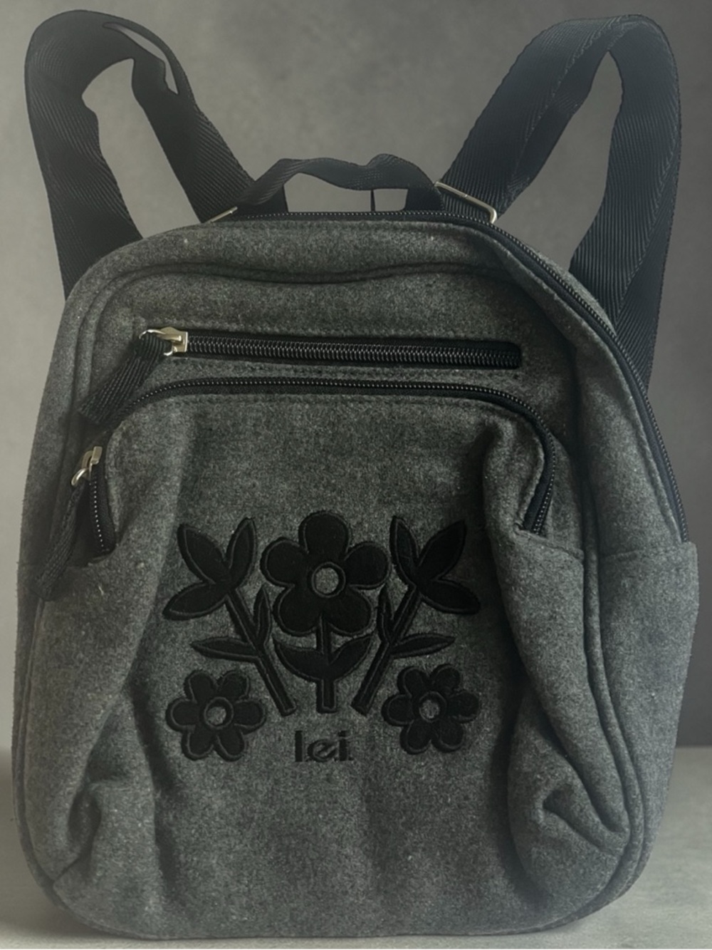 lei Gray Floral Appliqué Small Backpack